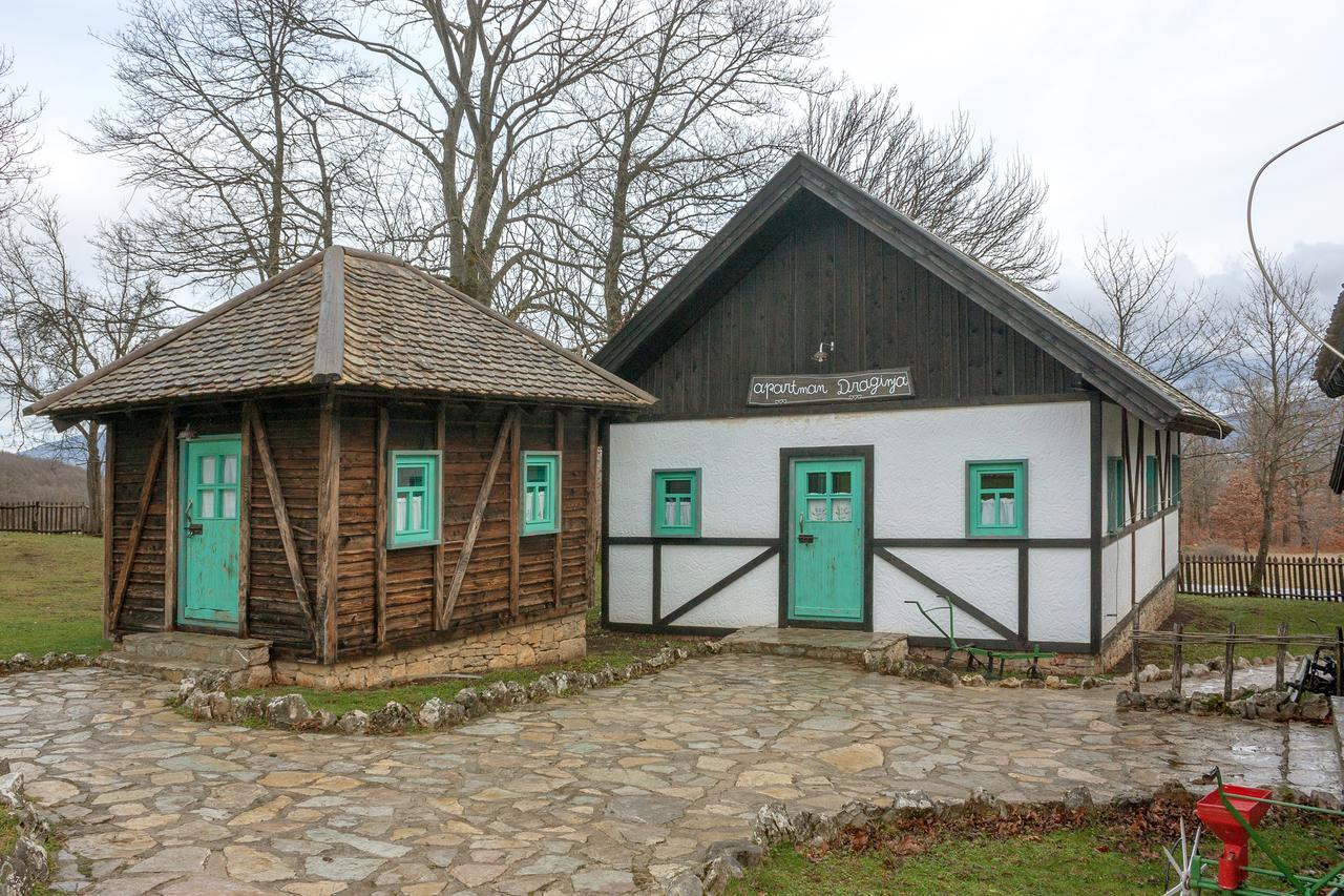 Farm Stay Cardaklije Kulen Vakuf Quarto foto